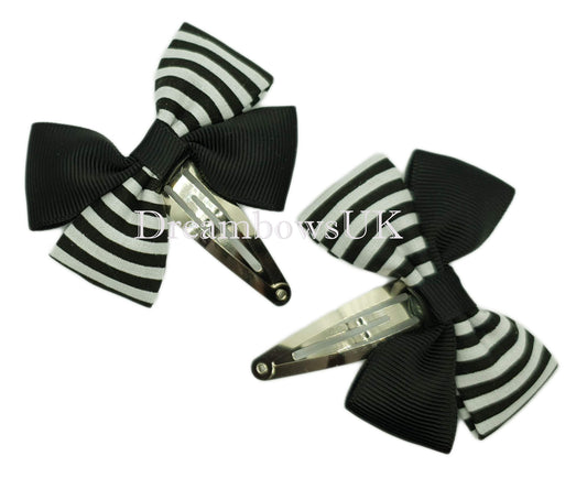 Black and white baby hair bows, snap clips