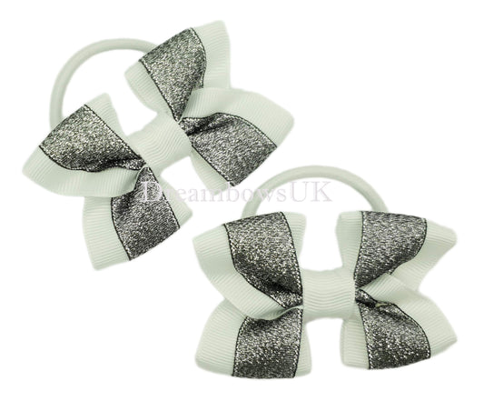 Black and white hair bows, thick bobbles 