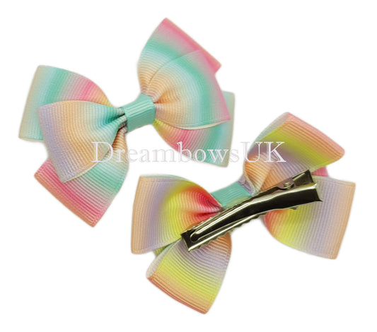 Colourful hair bows, alligator clips