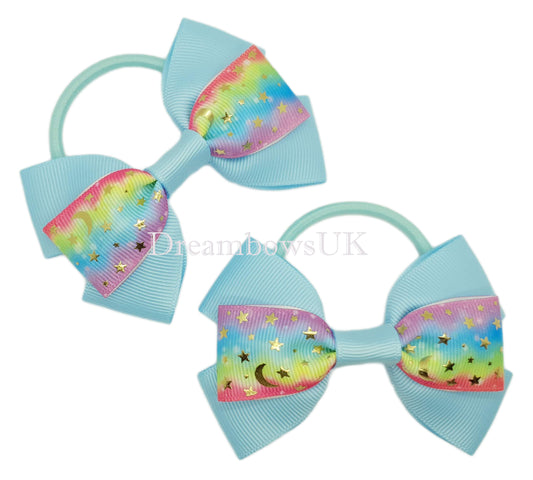 colourful bows on thick bobbles