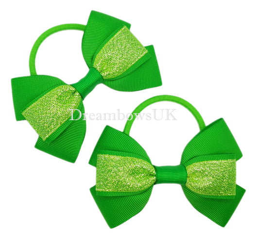 Green glitter bows, thick bobbles